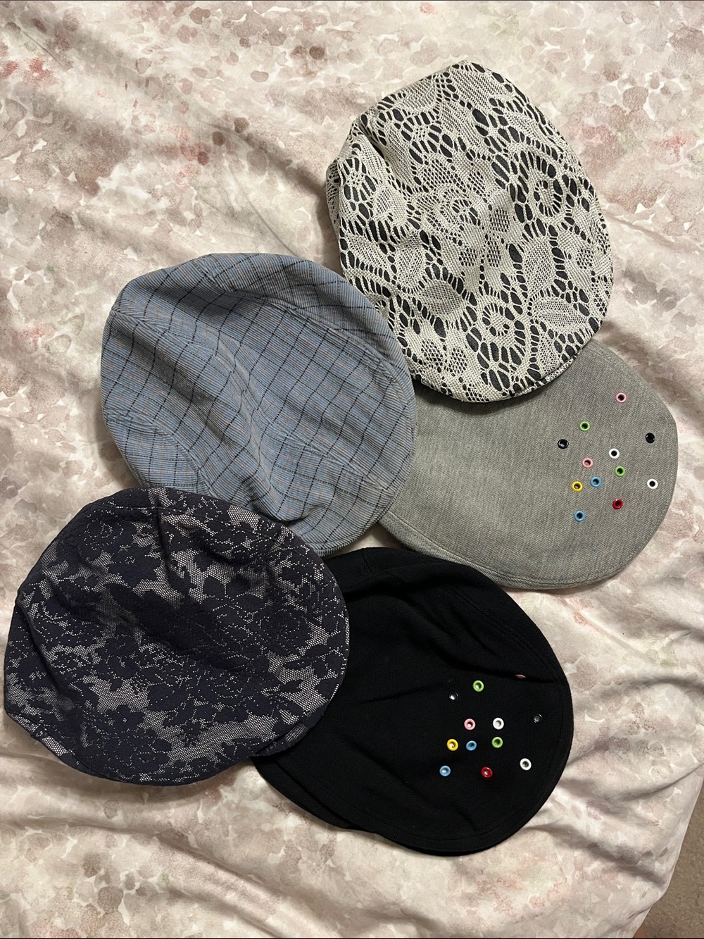 Women’s 5-Pack Fashion Beret Hat Set — Black, Gray, Blue, Cream